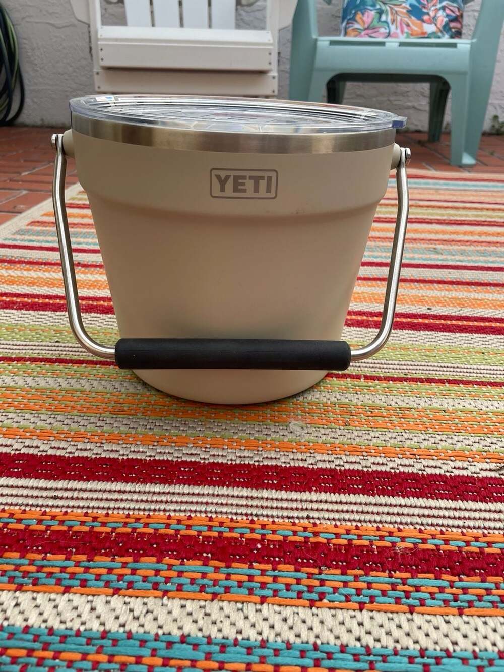 YETI Rambler Beverage Bucket with Lid